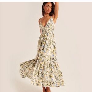 Abercrombie & Fitch maxi dress with buttons, size Small - new with tags